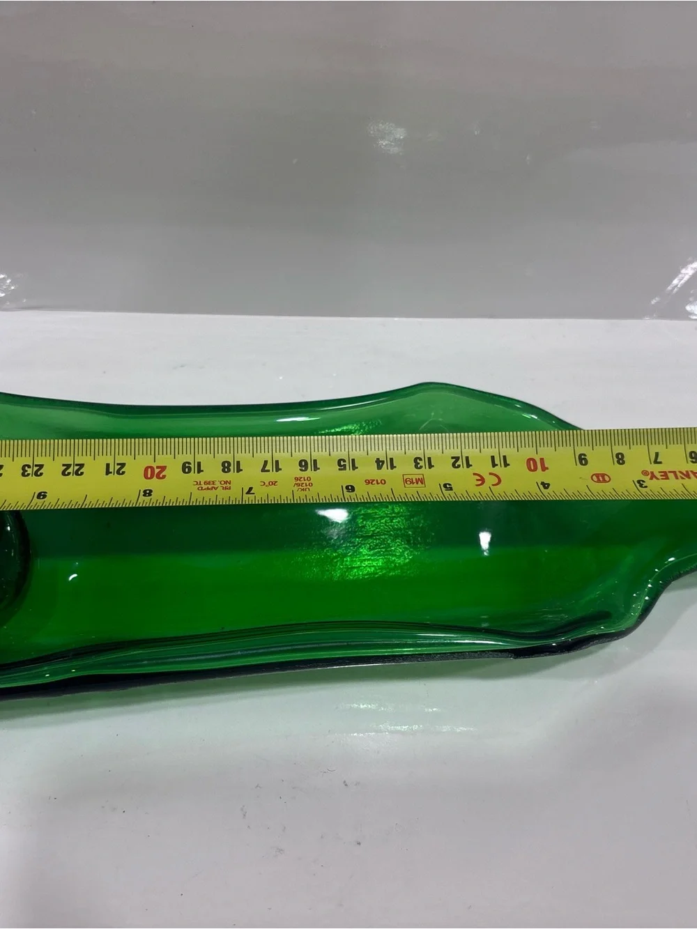 Handmade green slumped wine bottle serving tray recycled fused glass cheese tray - Picture 5 of 5
